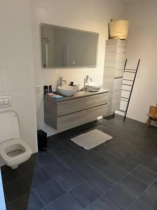 Mooi penthouse met jacuzzi Amsterdam Appartement